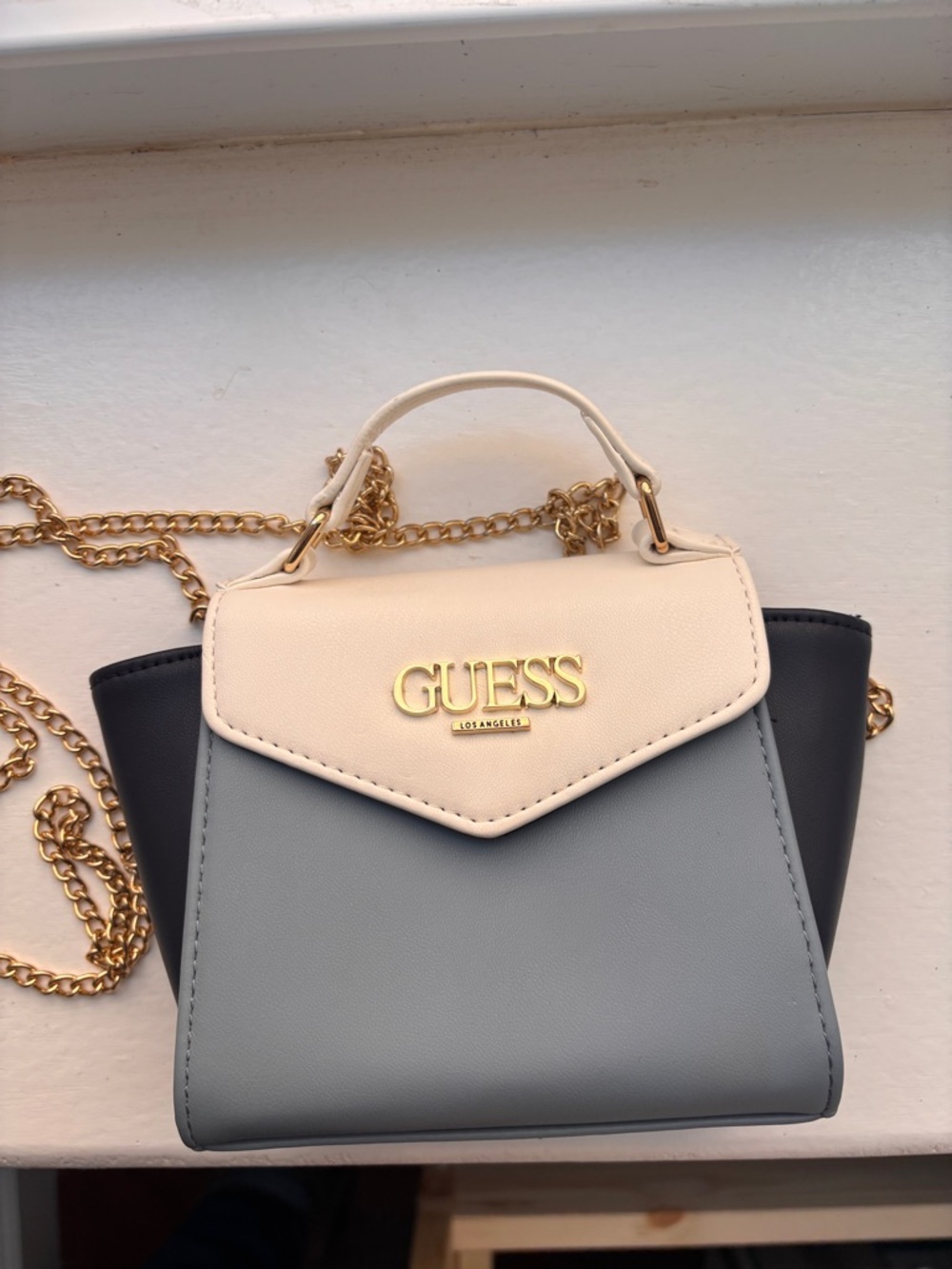 GUESS Colorblock Crossbody Bag White Gray Black Chain Strap Logo Accent Designer